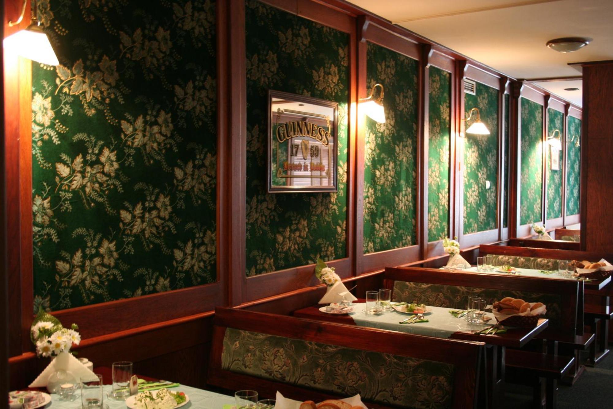 Obiekt Hotelarski Patron 바르샤바 외부 사진